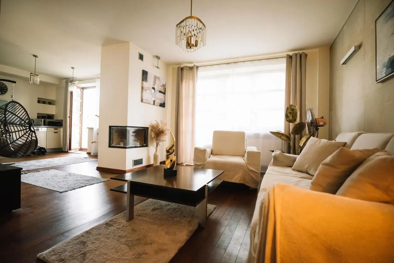 Clicktheflat Ceremony Old Town Apartment Warschau